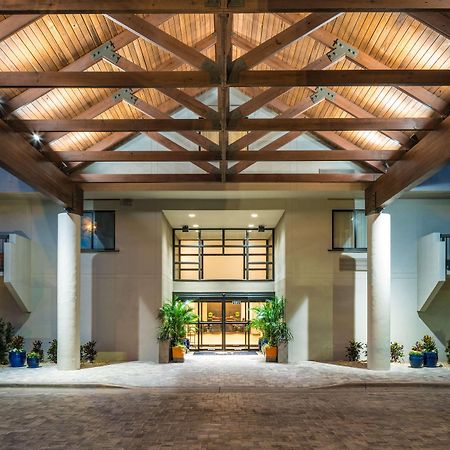 Doubletree By Hilton Гейнсвилл Экстерьер фото